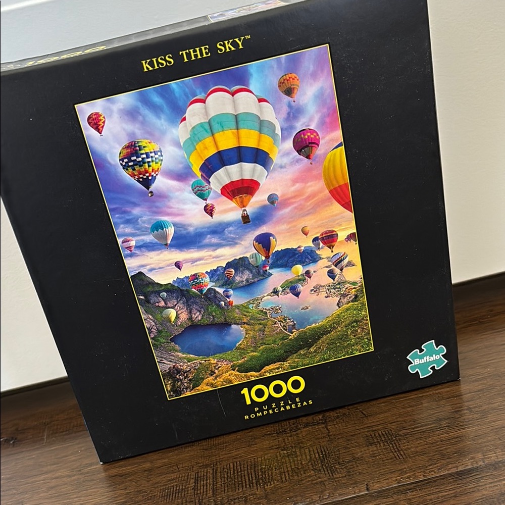 Kiss‎ The Sky 1000 Piece Jigsaw Puzzle Buffalo Hot Air Balloon